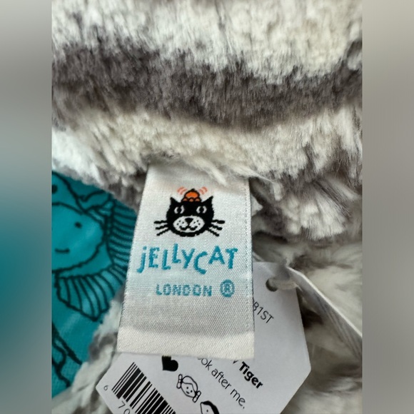 Authentic NWT Jellycat Really Big Bashful Snow Tiger Retired Rare ONLY ONE Cute - Picture 5 of 14
